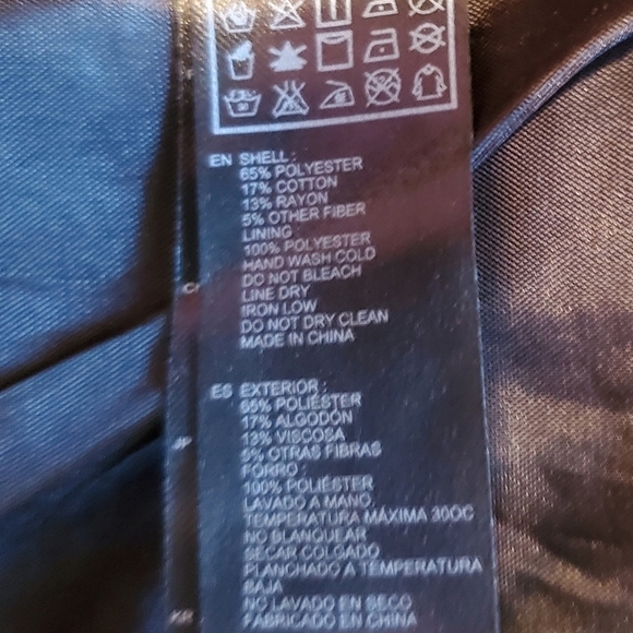 RETRO Forever 21 floral lined shorts - Picture 5 of 5